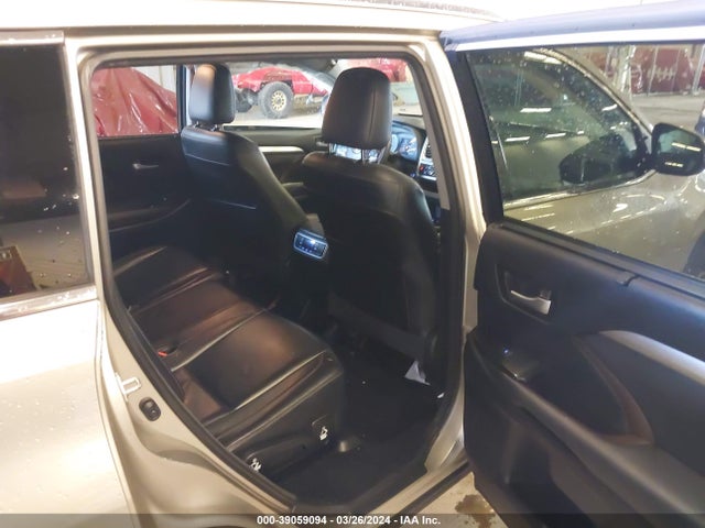 Toyota Highlander Xle V6 2014 5TDJKRFH1ES013067 Image 8