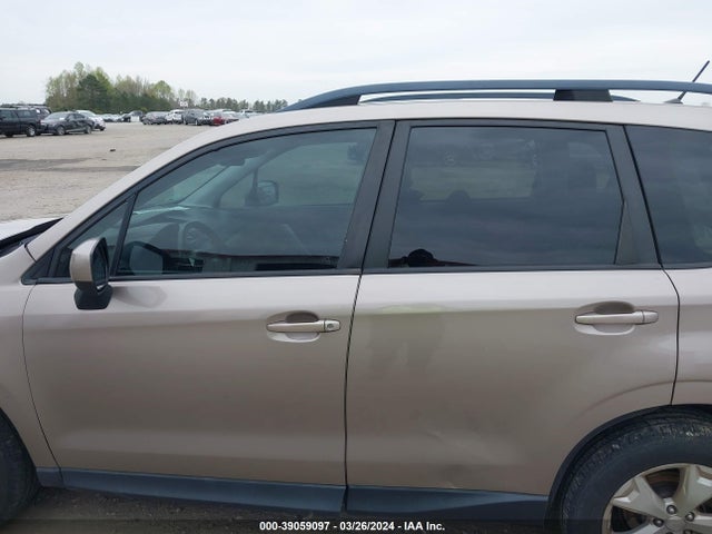 Subaru Forester 2.5i Premium 2015 JF2SJADCXFH463498 Image 15