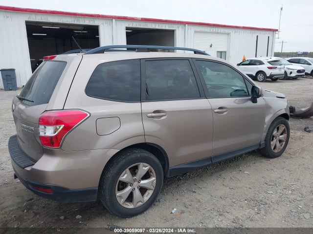 Subaru Forester 2.5i Premium 2015 JF2SJADCXFH463498 Image 4