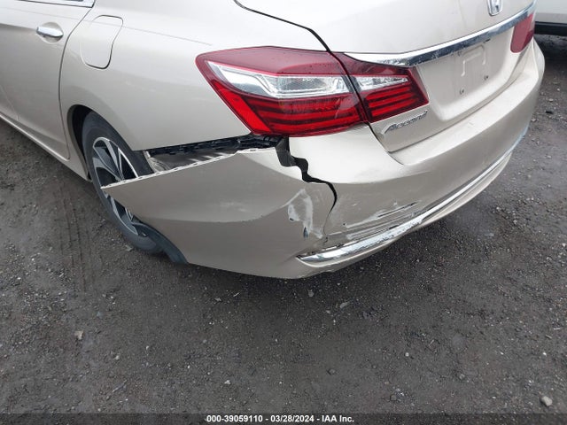 Honda ACCORD LX 2017 1HGCR2F35HA201013 Image 6