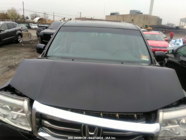 5FNYF4H39FB064667 Honda PILOT SE