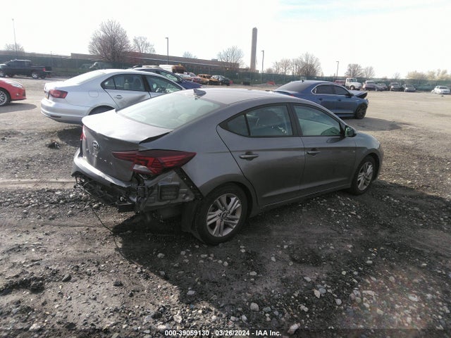 Hyundai ELANTRA SEL 2019 5NPD84LF1KH480539 Image 4