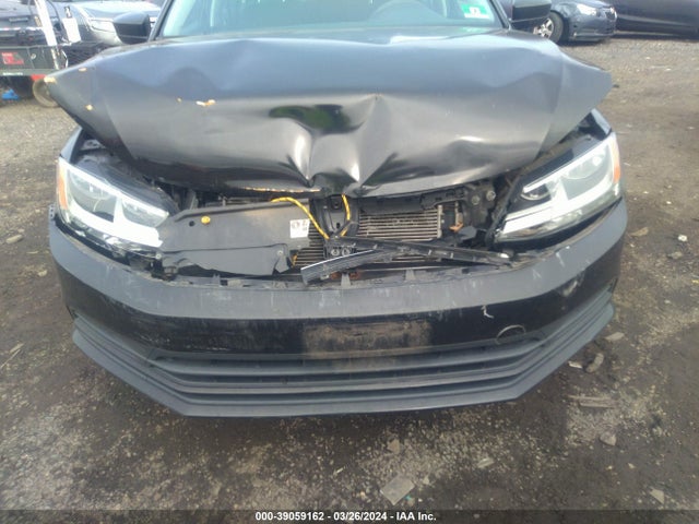 3VW267AJ3GM365039 Volkswagen Jetta 1.4t S