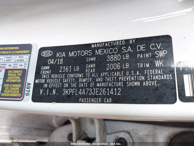 KIA FORTE LX 2018 3KPFL4A73JE261412 Image 9