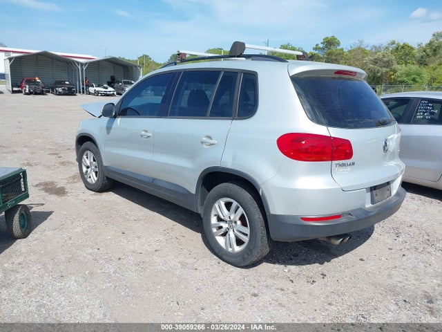 WVGAV7AX7FW596994 Volkswagen TIGUAN S