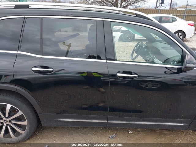 W1N4M4HB0PW323046 Mercedes-Benz Glb 250 4matic