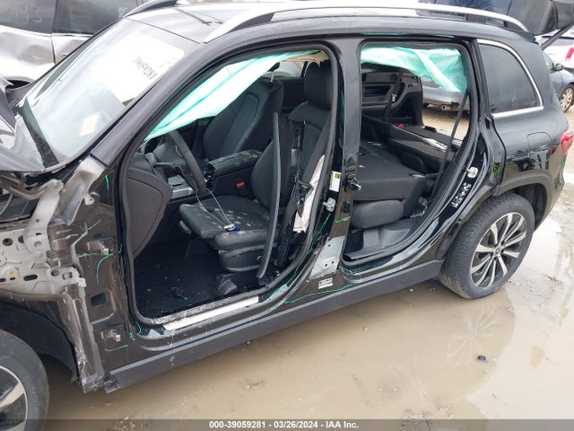 W1N4M4HB0PW323046 Mercedes-Benz Glb 250 4matic