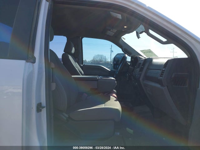 Ford F-250 Xl 2017 1FT7X2B60HEE84516 Image 5