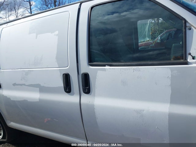 Chevrolet Express 2500 Work Van 2017 1GCWGAF1XH1316880 Image 13