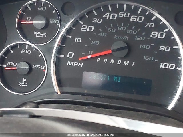 Chevrolet Express 2500 Work Van 2017 1GCWGAF1XH1316880 Image 15