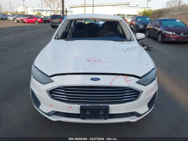 3FA6P0LU7KR223021 Ford Fusion Hybrid Se