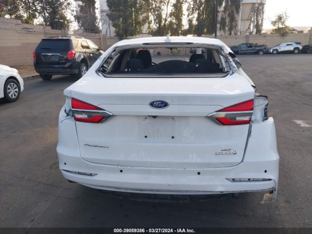 3FA6P0LU7KR223021 Ford Fusion Hybrid Se