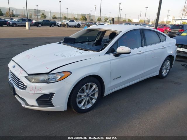 3FA6P0LU7KR223021 Ford Fusion Hybrid Se