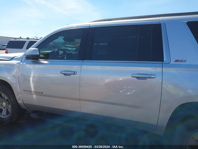 Chevrolet Suburban Lt 2019 1GNSKHKC2KR314392 Image 14