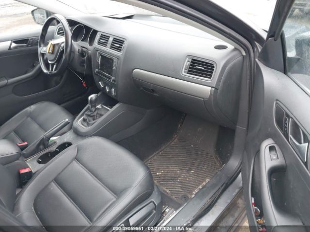 3VWDB7AJ2HM310944 Volkswagen Jetta 1.4t Se
