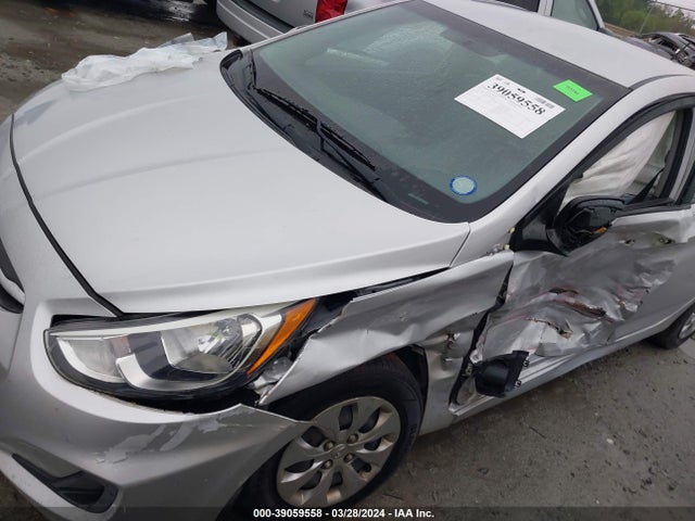Hyundai ACCENT SE 2017 KMHCT4AE6HU308974 Image 6