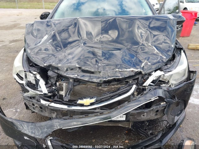 Chevrolet Cruze Ls Auto 2017 1G1BC5SM6H7107367 Image 10