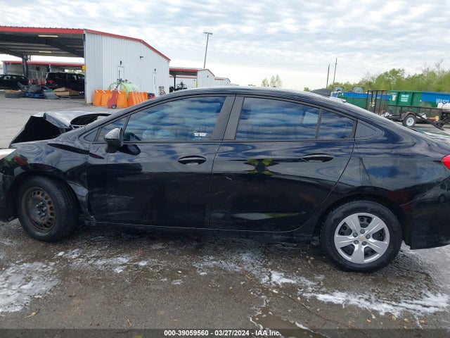 Chevrolet Cruze Ls Auto 2017 1G1BC5SM6H7107367 Image 14