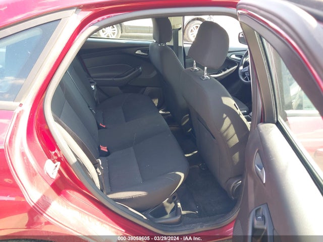 Ford FOCUS SE 2015 1FADP3F26FL209859 Image 8