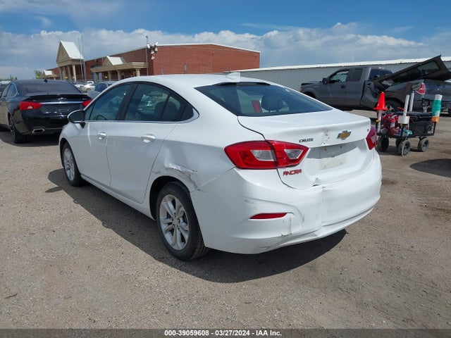 Chevrolet CRUZE LT 2019 1G1BE5SM8K7120168 Image 3