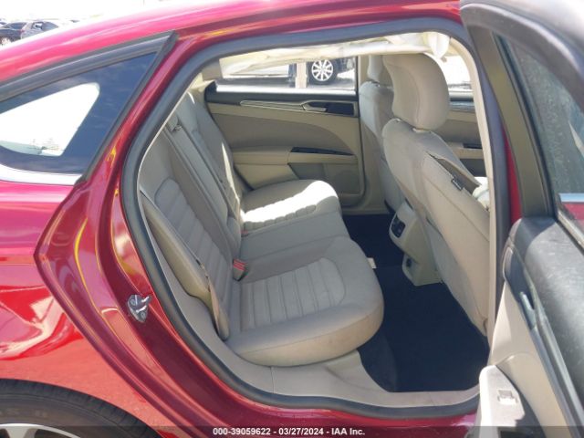 3FA6P0HDXKR193845 Ford FUSION SE