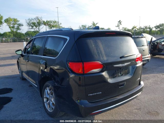 2019 CHRYSLER PACIFICA 2C4RC1GG0KR574386 Photo 2