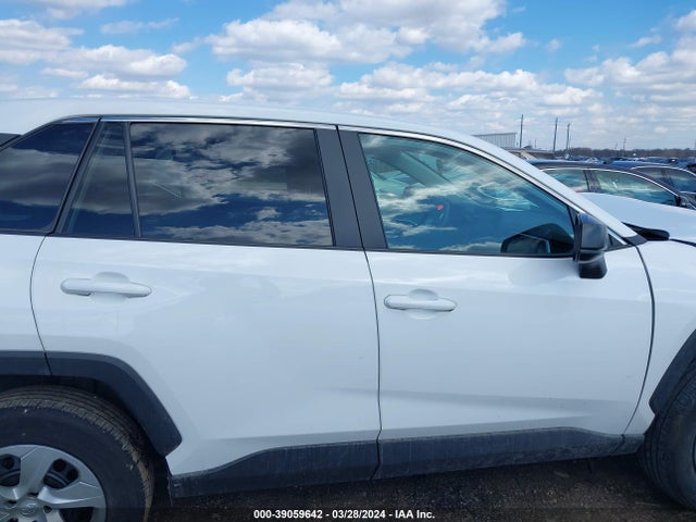 Toyota RAV4 LE 2022 2T3H1RFV7NC184879 Image 13