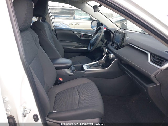 Toyota RAV4 LE 2022 2T3H1RFV7NC184879 Image 5