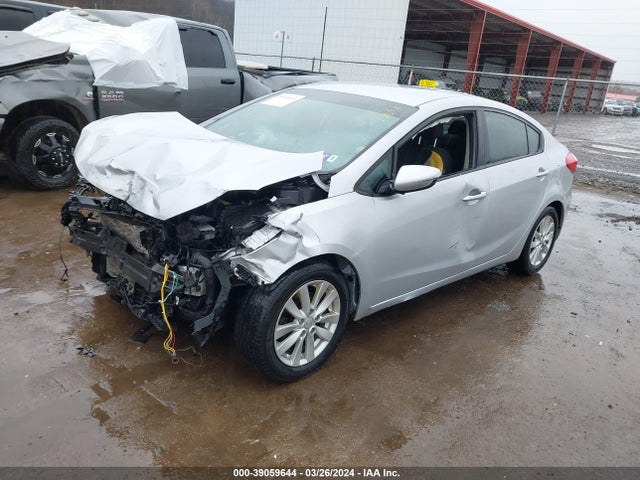 KIA FORTE LX 2015 KNAFX4A68F5415320 Image 2