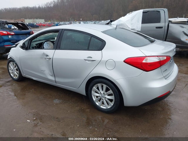 KIA FORTE LX 2015 KNAFX4A68F5415320 Image 3
