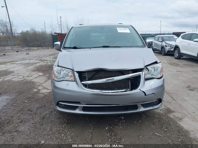 2C4RC1CGXGR113080 Chrysler Town & Country Touring-l Anniversary Edition