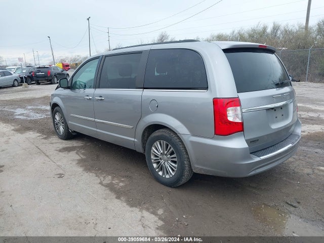 2C4RC1CGXGR113080 Chrysler Town & Country Touring-l Anniversary Edition