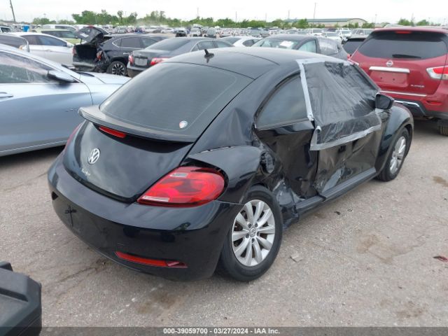 3VWFD7AT1JM705000 Volkswagen Beetle 2.0t Coast/2.0t S