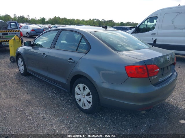 3VWD07AJ0EM371971 Volkswagen Jetta 1.8t Se