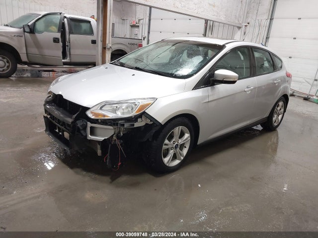 Ford FOCUS SE 2014 1FADP3K23EL282269 Image 2