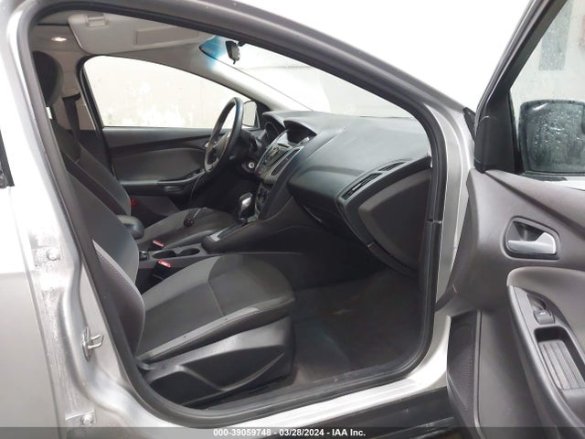 Ford FOCUS SE 2014 1FADP3K23EL282269 Image 5