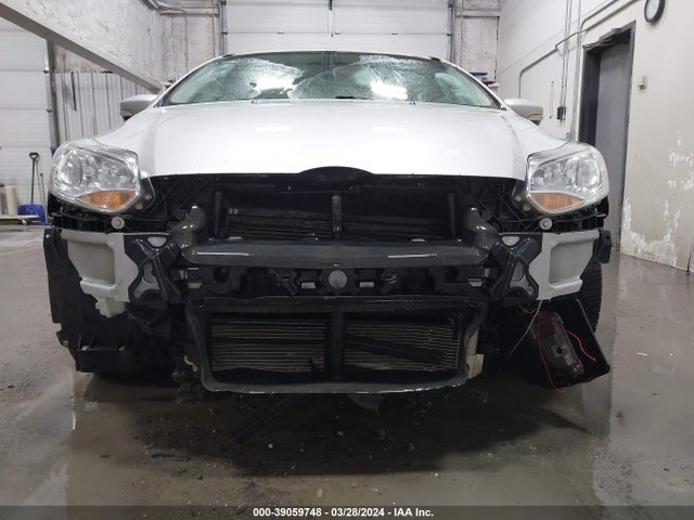 Ford FOCUS SE 2014 1FADP3K23EL282269 Image 6