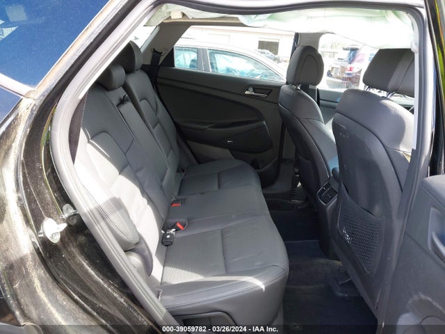 Hyundai Tucson Se Plus 2017 KM8J3CA49HU365792 Image 8