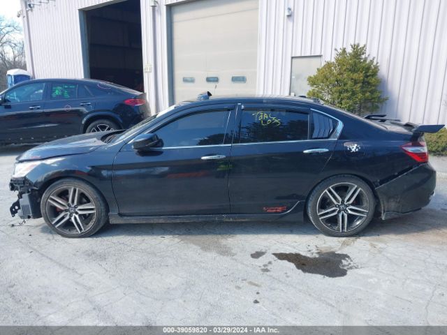 1HGCR3F98HA024449 Honda Accord Touring V6