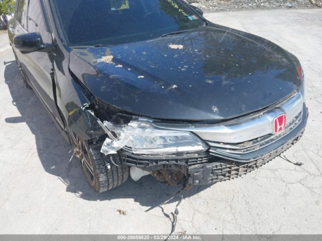 1HGCR3F98HA024449 Honda Accord Touring V6