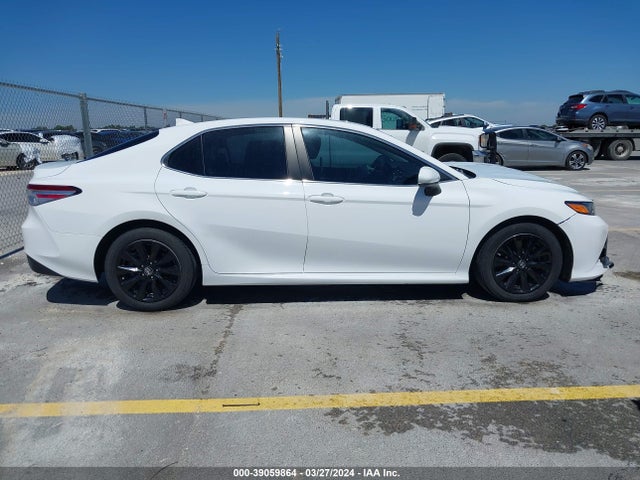 Toyota CAMRY LE 2019 4T1B11HK7KU841497 Image 14