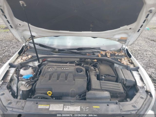 1VWBV7A36FC032449 Volkswagen Passat 2.0l Tdi Se