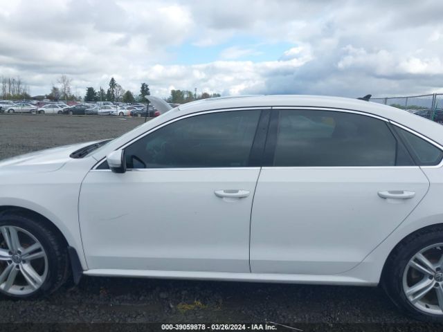 1VWBV7A36FC032449 Volkswagen Passat 2.0l Tdi Se
