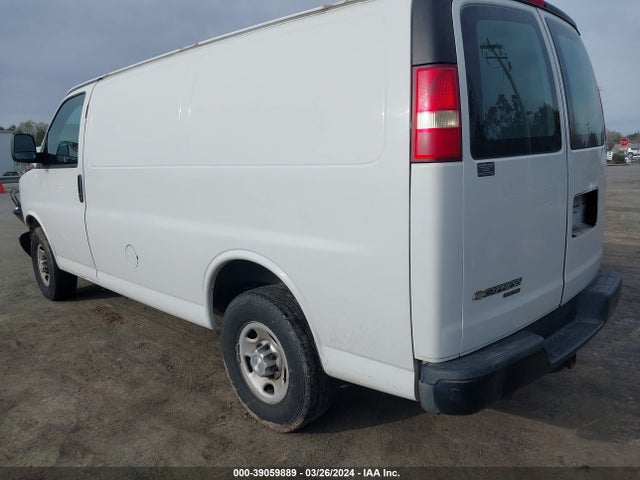 Chevrolet Express 2500 Work Van 2014 1GCWGFBA6E1205323 Image 3