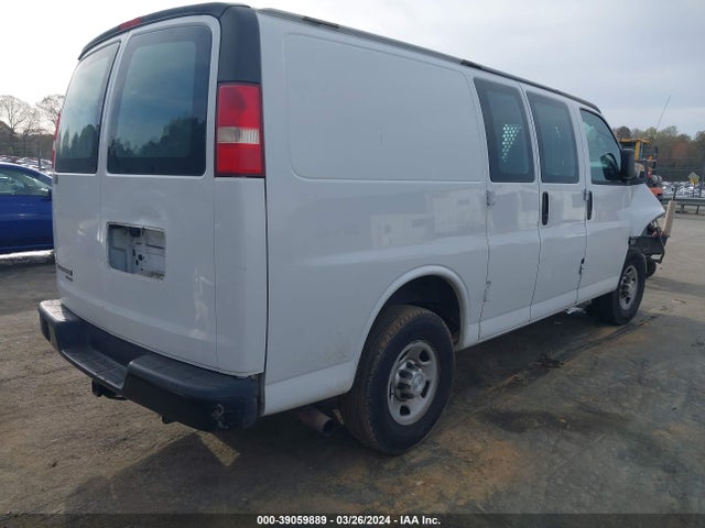 Chevrolet Express 2500 Work Van 2014 1GCWGFBA6E1205323 Image 4