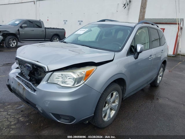 Subaru Forester 2.5i Premium 2014 JF2SJAEC5EH543143 Image 2
