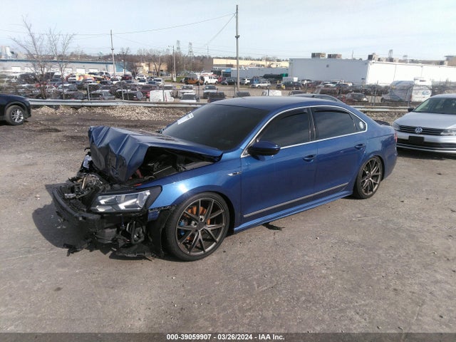 1VWDT7A31HC039343 Volkswagen Passat 1.8t R-line