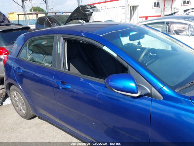 3KPA25AD5LE318401 KIA Rio 5-door S