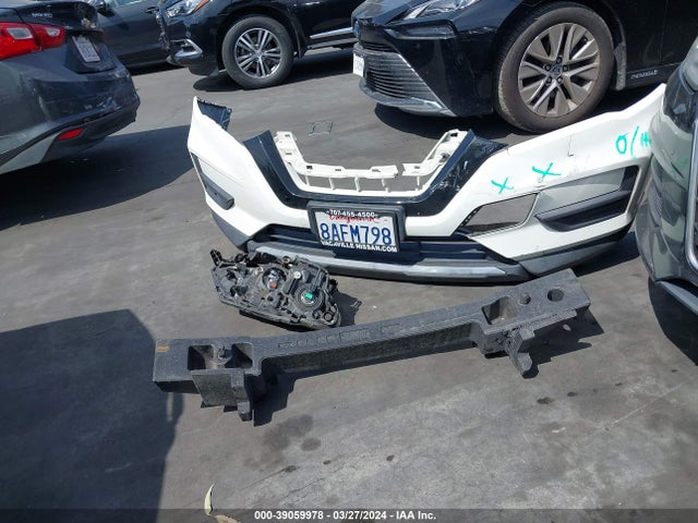 Nissan ROGUE S 2017 5N1AT2MV0HC773585 Image 12