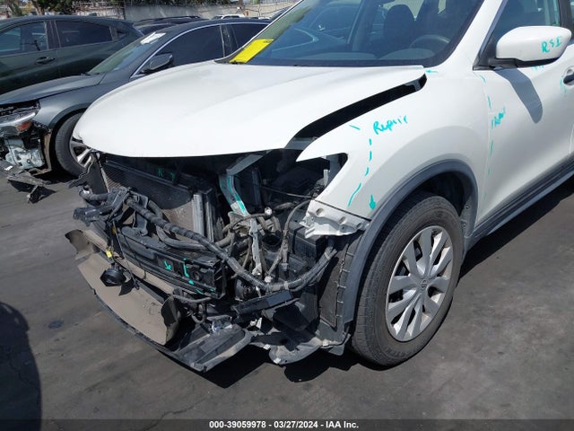 Nissan ROGUE S 2017 5N1AT2MV0HC773585 Image 13